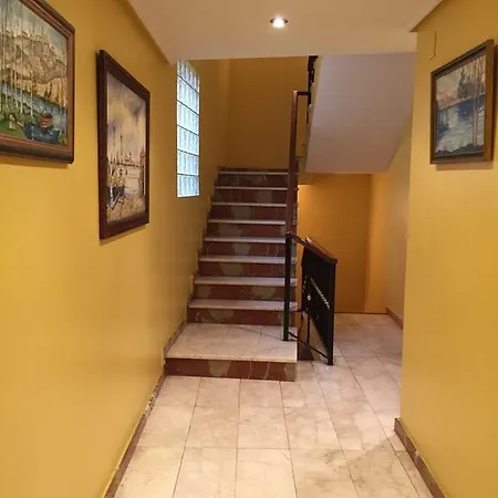 Guest house Barkero Etxea 2*
